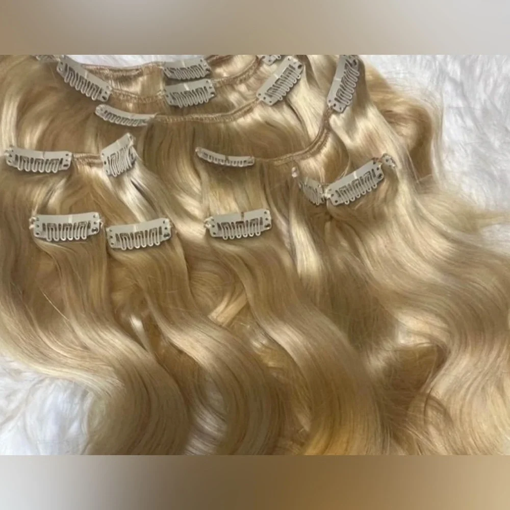 12 Inch light Blonde #613 body Wave Human hair Clip in Extensions